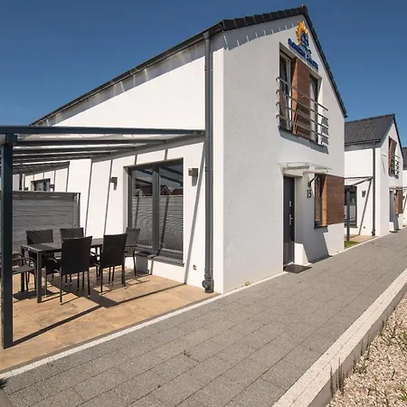 Rodzinne Sloneczny Zakatek 펜션 Jastrzębia Góra